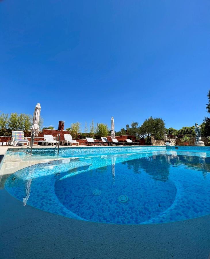 Apartman Gorana With Swimming Pool Jelsa  Extérieur photo